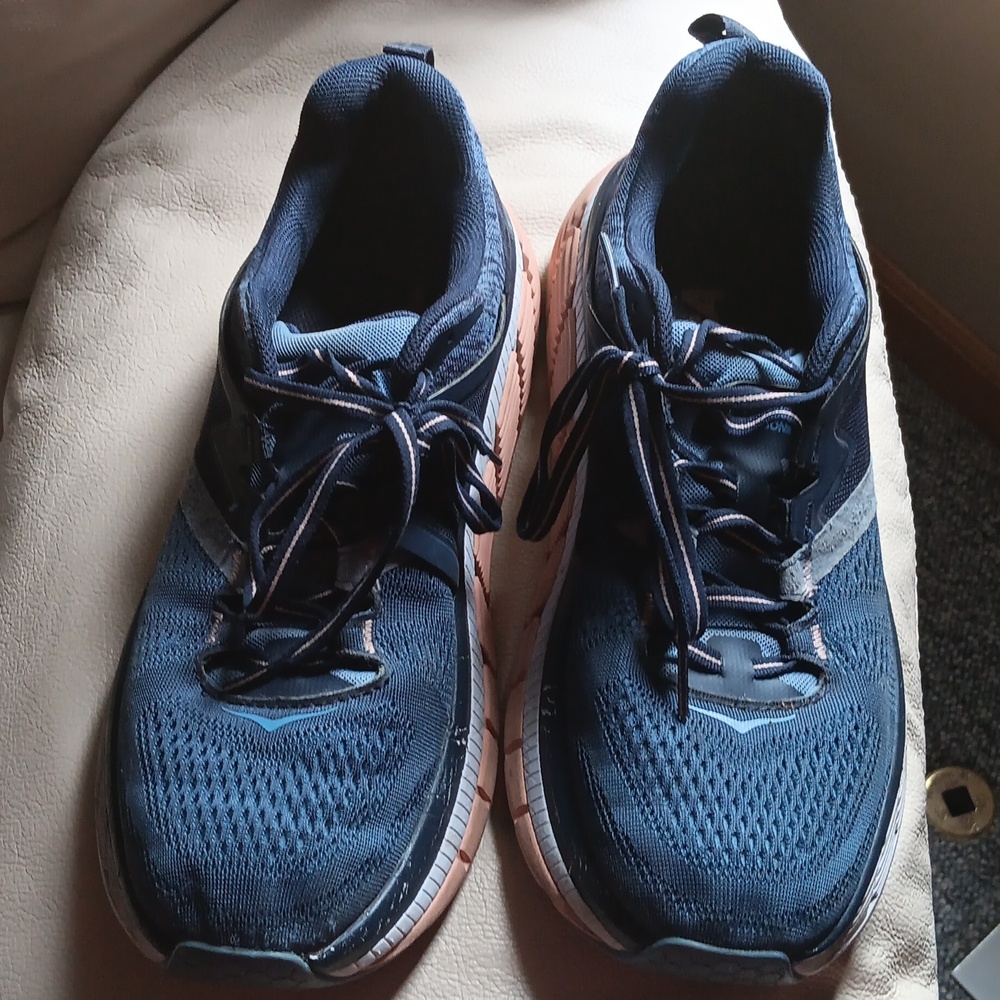 Womens hoka shoes